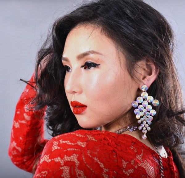 “Охид ба Make up” фото зургийн түүврээс